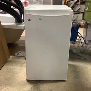 GE Mini Fridge