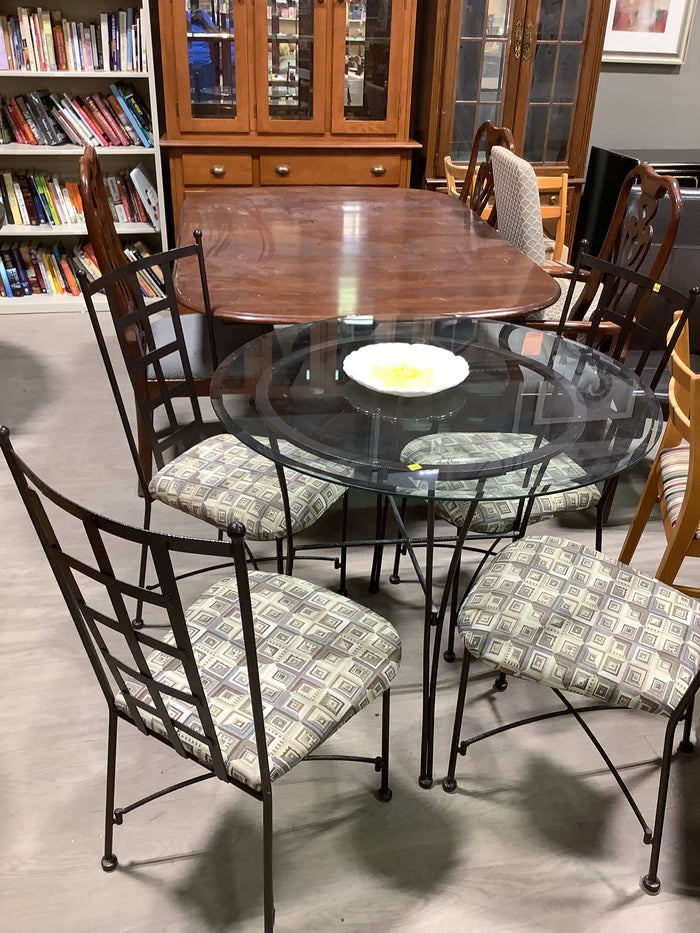 5 Piece Round Outdoor Table & Chairs