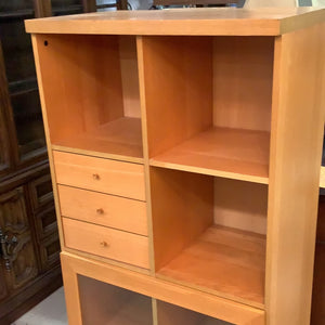 Multipurpose Display Shelf