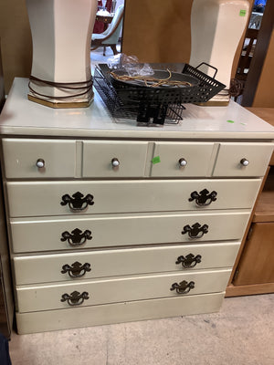 Ethan Allen Vintage-Style Dresser