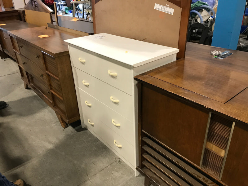 White 4 drawer dresser
