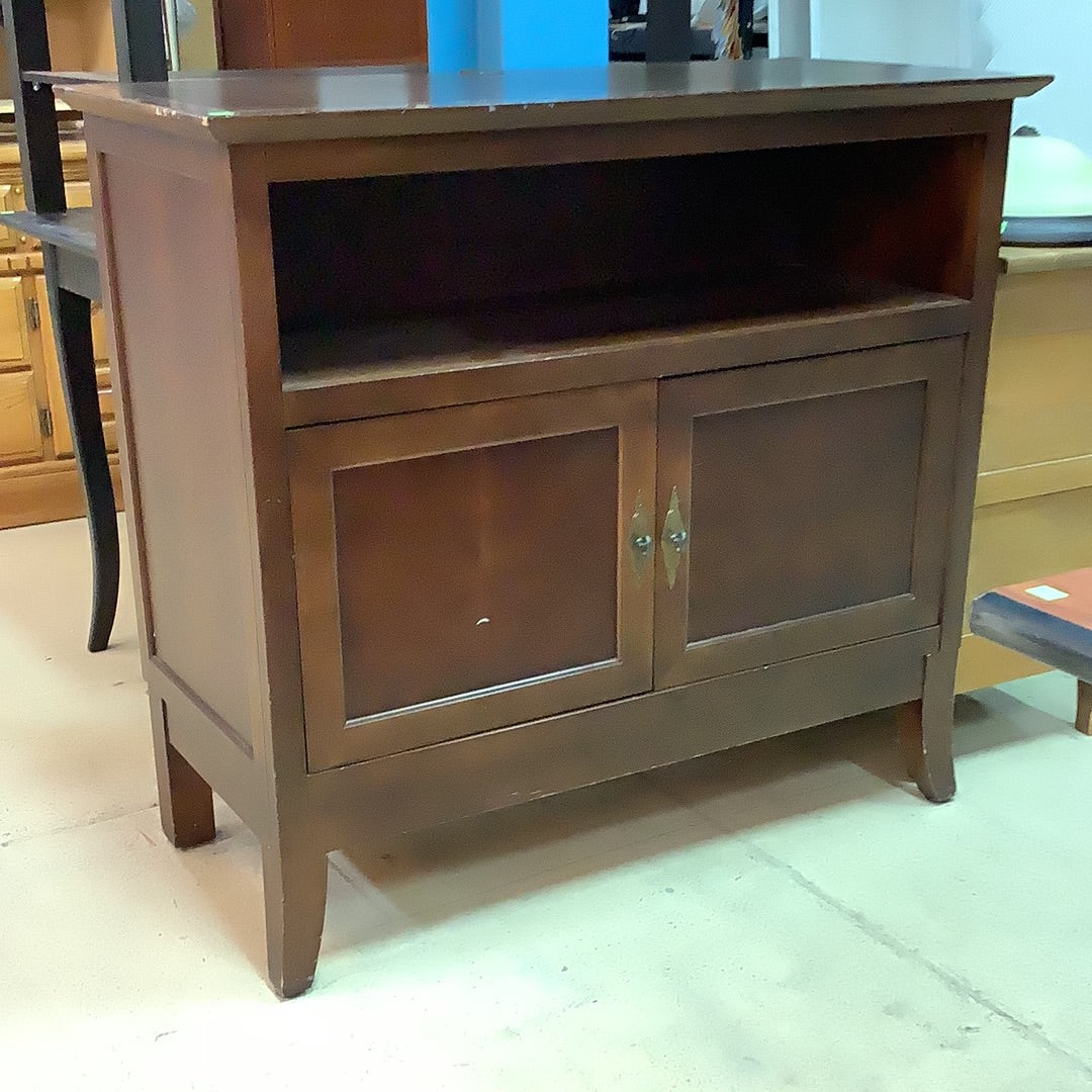 Safe TV Stand Habitat for Humanity Greater Ottawa ReStore