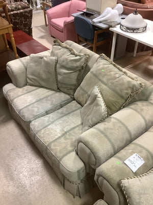 Green Leaf Statum Love Seat