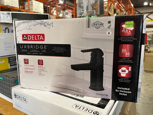 Delta Struct Single Hole Single Handle Lever Bathroom Sink Faucet Standard Flow Deck Mount in Matte Black