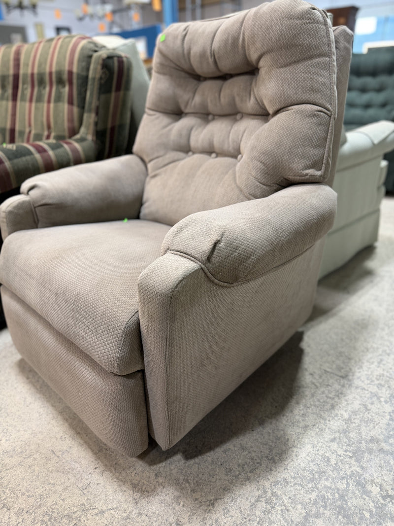 Manual Rocker Recliner in Textured Neutral Fabric