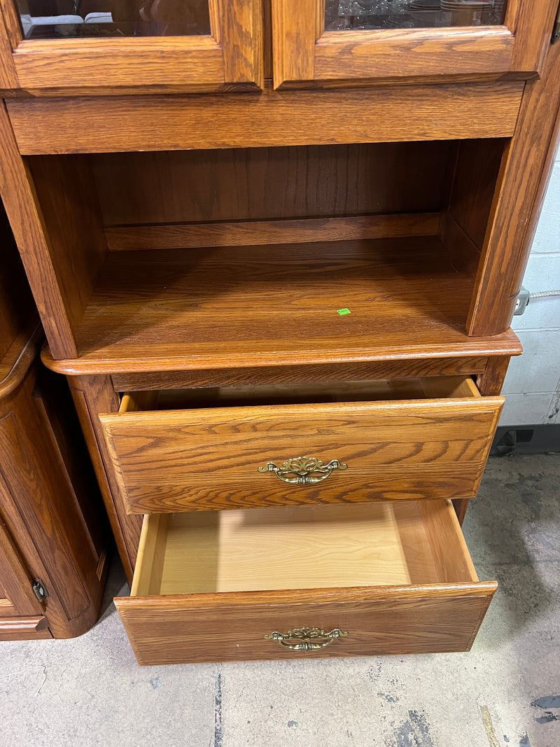 Vintage Oak-Style Lighted Curio Display Hutch