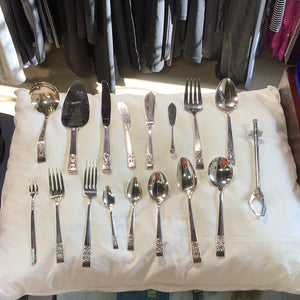 Oneida Community Silverware Set