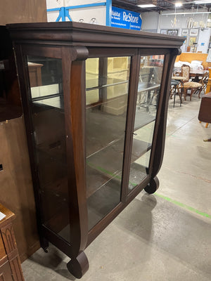 Dark Mahogany Curio Cabinet