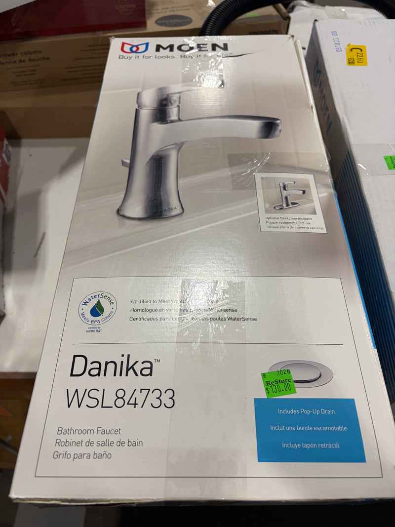 MOEN Single-Handle Bathroom Sink Faucet in Chrome