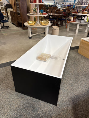 Modern Rectangular Freestanding Bathtub