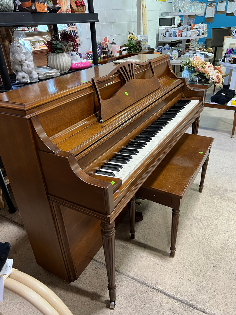 Vintage Willis & Co. Limited Upright Piano – Canadian Mid-Century