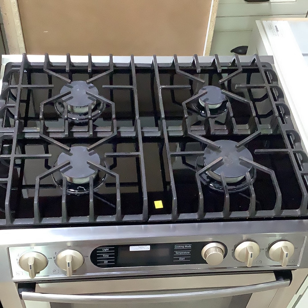 Bosch 4-Burner Gas Stove – Habitat for Humanity Greater Ottawa ReStore