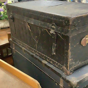 Vintage Shipping Chest