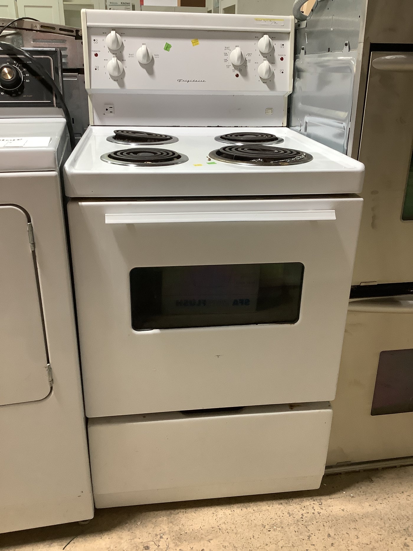 Griglie Forno Frigidaire 316496201 – Ricambio Originale In Buone Condizioni - Foto 2