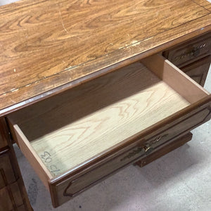 Detailed Wood Pattern Desk