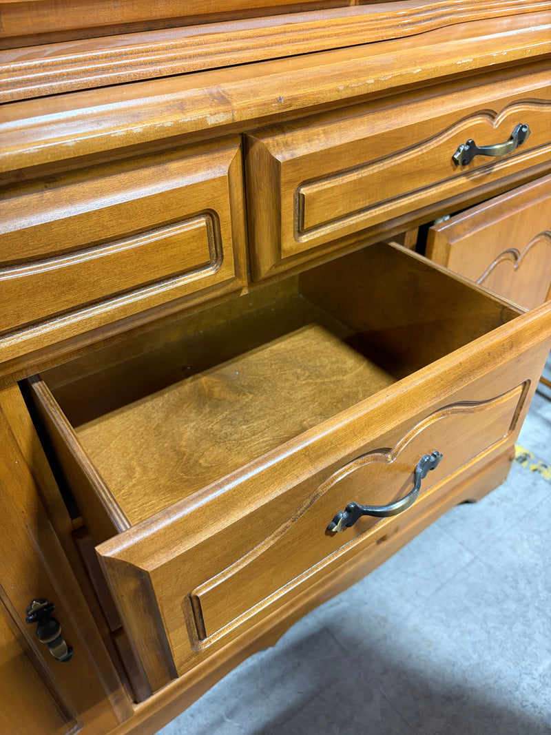 Solid Wood Display Hutch & Buffet Cabinet