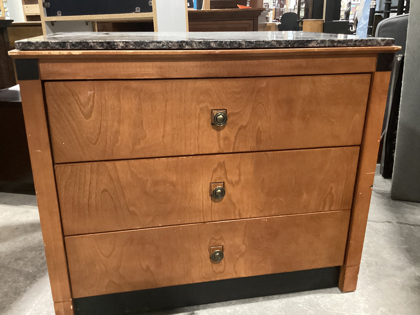 Honey Brown 3 Drawer Dresser – Habitat for Humanity Greater Ottawa ReStore