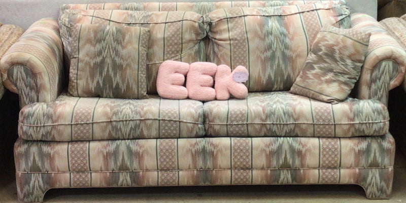 Classic Floral Weave Loveseat