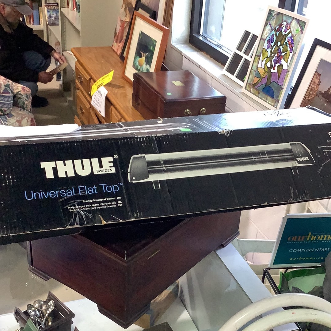 Thule Flat Top Ski Carrier Habitat for Humanity Greater Ottawa