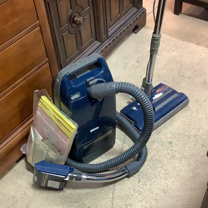 Kenmore Whispertone Vacuum