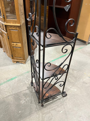Rustic Iron & Wood Corner Shelf – 5-Tier Display Rack