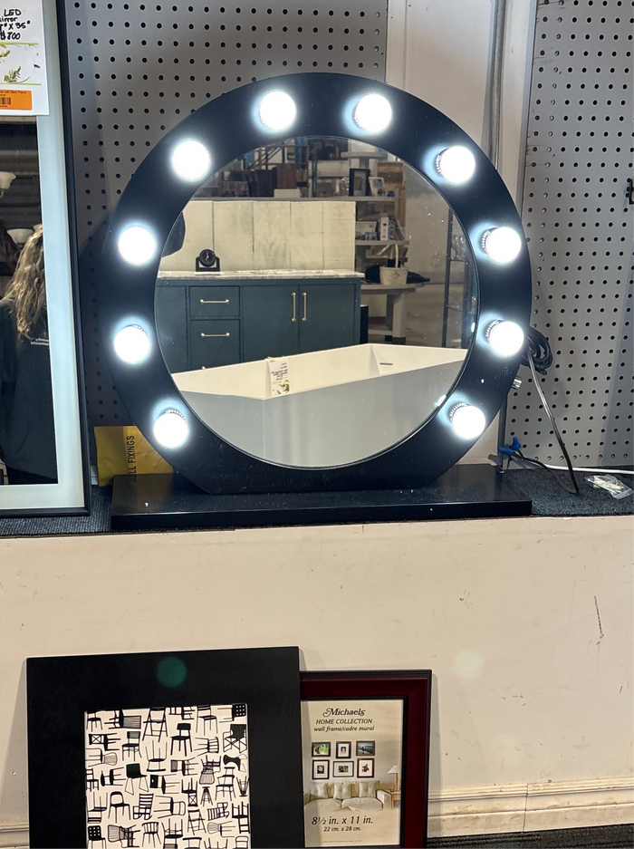 Black Hollywood Round Mirror