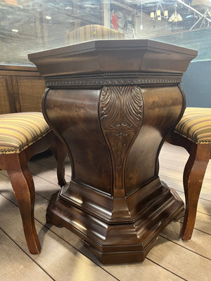 Bombay Dining Table w/ 4 Chairs