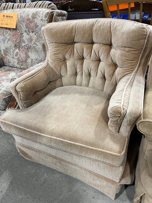 Champagne Curve Back Upholstered Chair