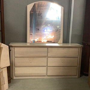 Light Art Deco Dresser