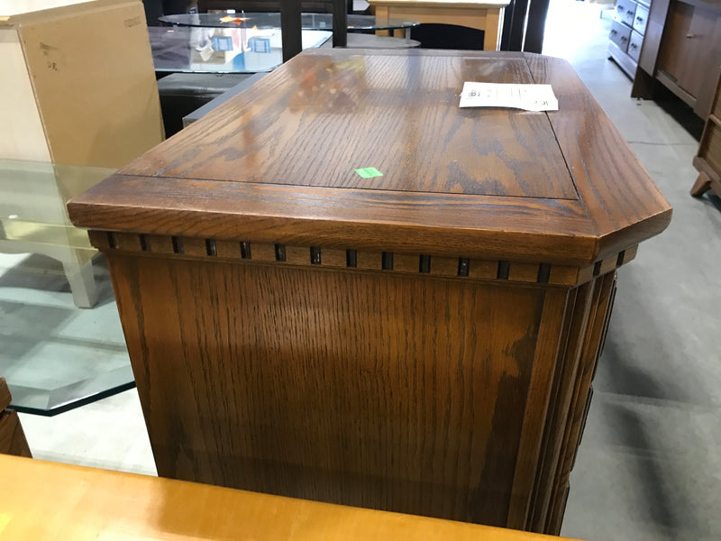 Oakwood Nightstand with two drawers
