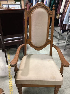 Oakwood Antique Dining Table + 6 Chairs