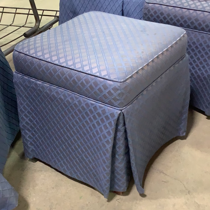 Blue Diamond Footrest