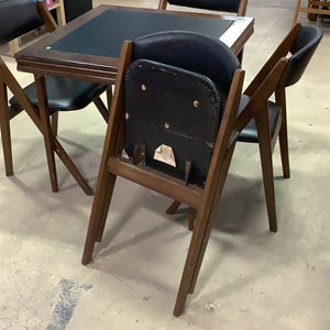 Norquist Coronet Table & Chairs