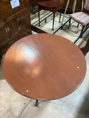 Curvy Dining Table