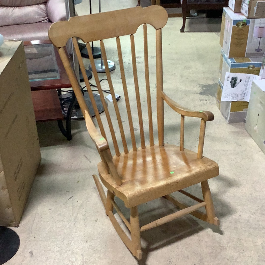 Hand Made Rocking Chair – Habitat for Humanity Greater Ottawa ReStore