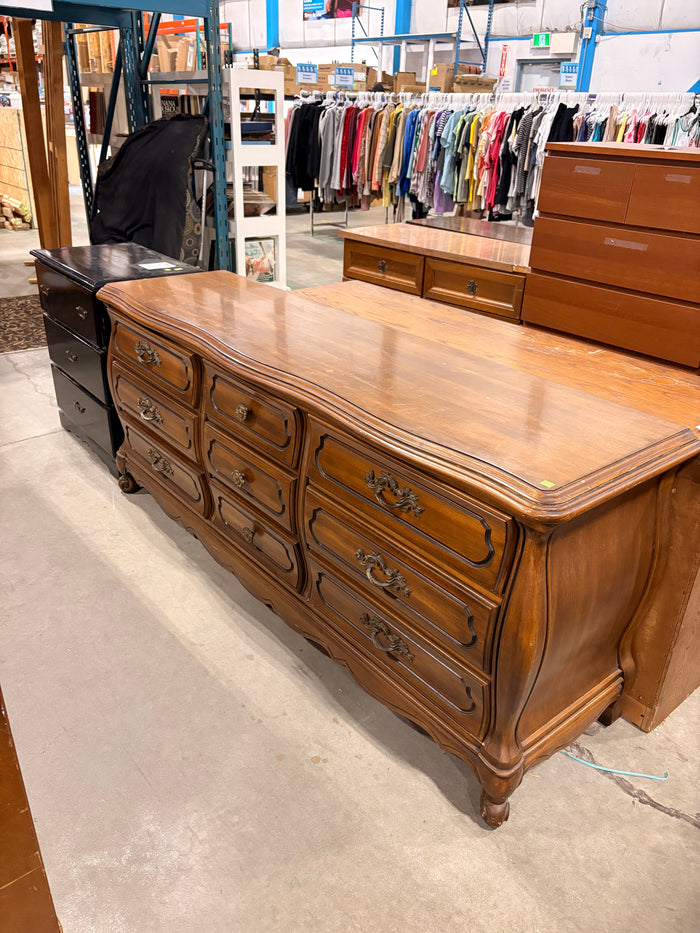 Vintage Sklar Peppler Long Dresser