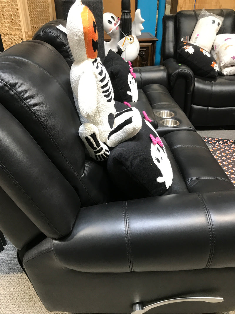 Leather Reclining Love Seat With Console In Black