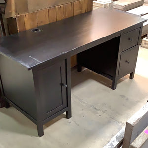 Black Finish Computer Desk