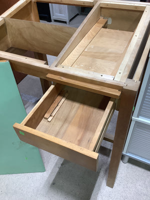 Green Art Desk