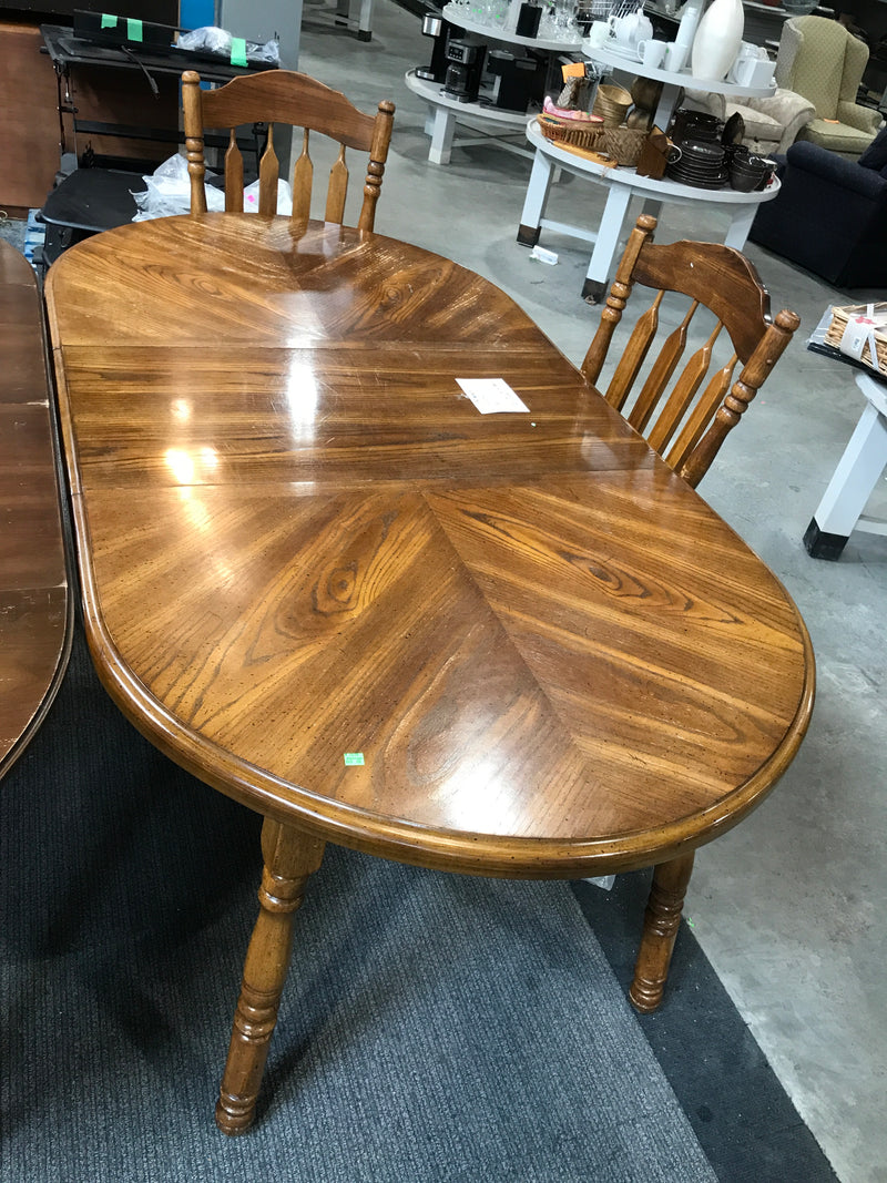 Oak Oval Dining table with 2 chairs