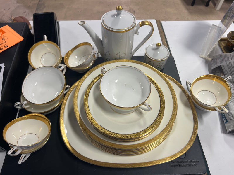 Minton 28 Piece Fine China Set