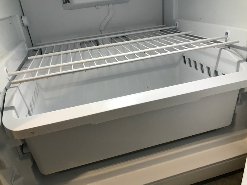 GE White Refrigerator With Bottom Freezer