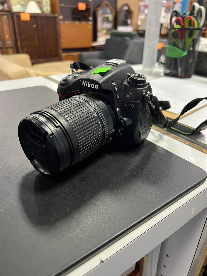 Nikon D7000 Camera