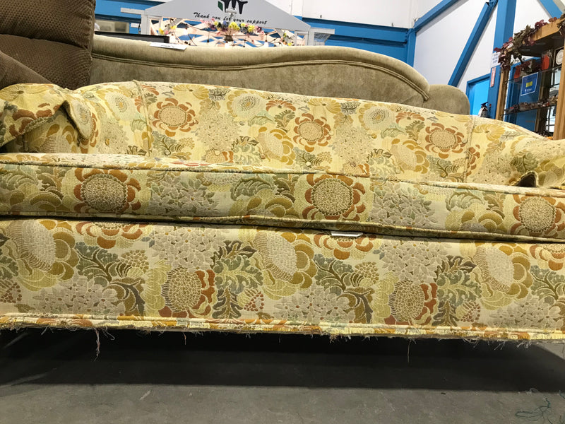 Yellow Patterned Love Sear With Wooden Legs