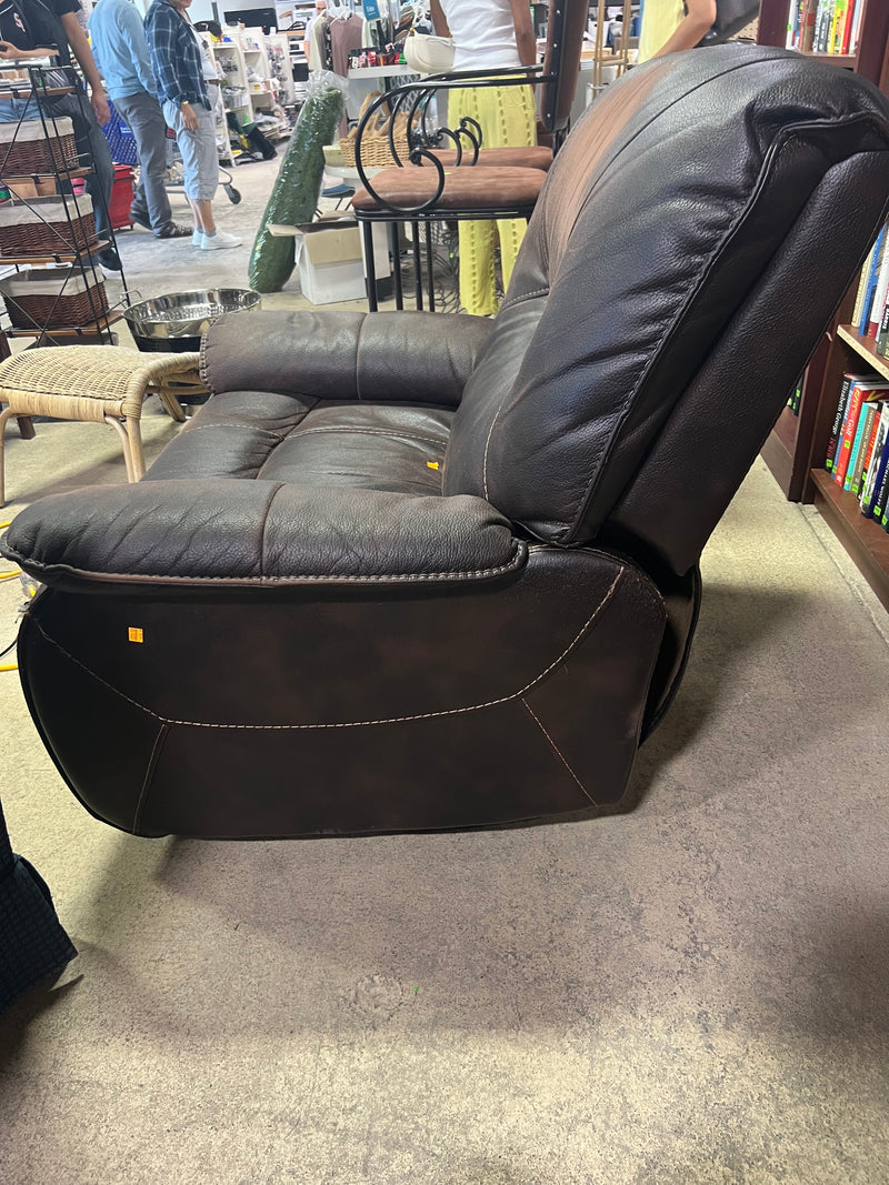 Cozy Brown Leather Recliner