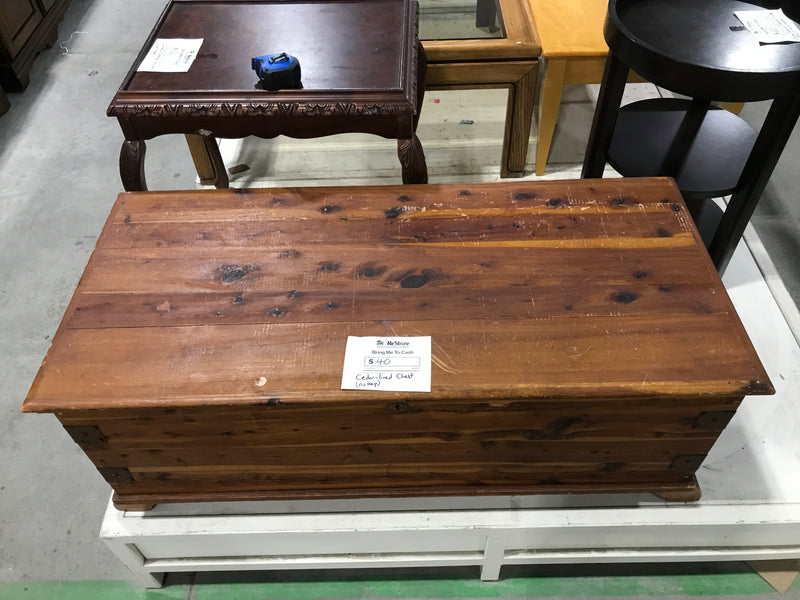 Cedar Lined Chest (No Key)
