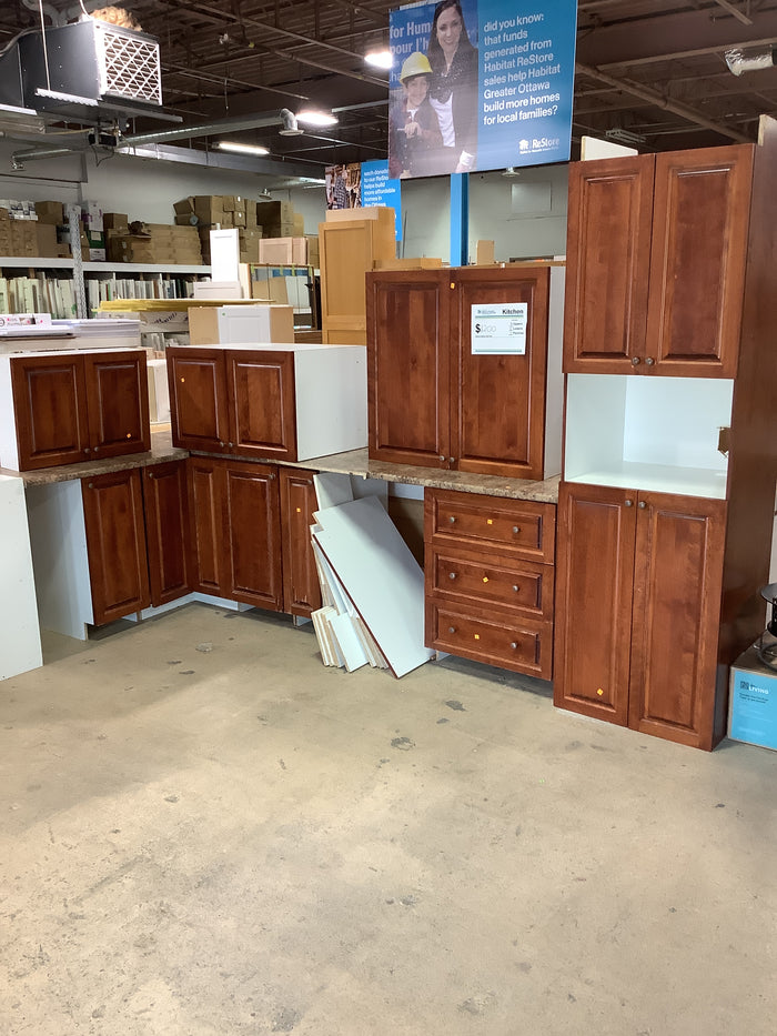 Red Wood Brown Handle Kitchen