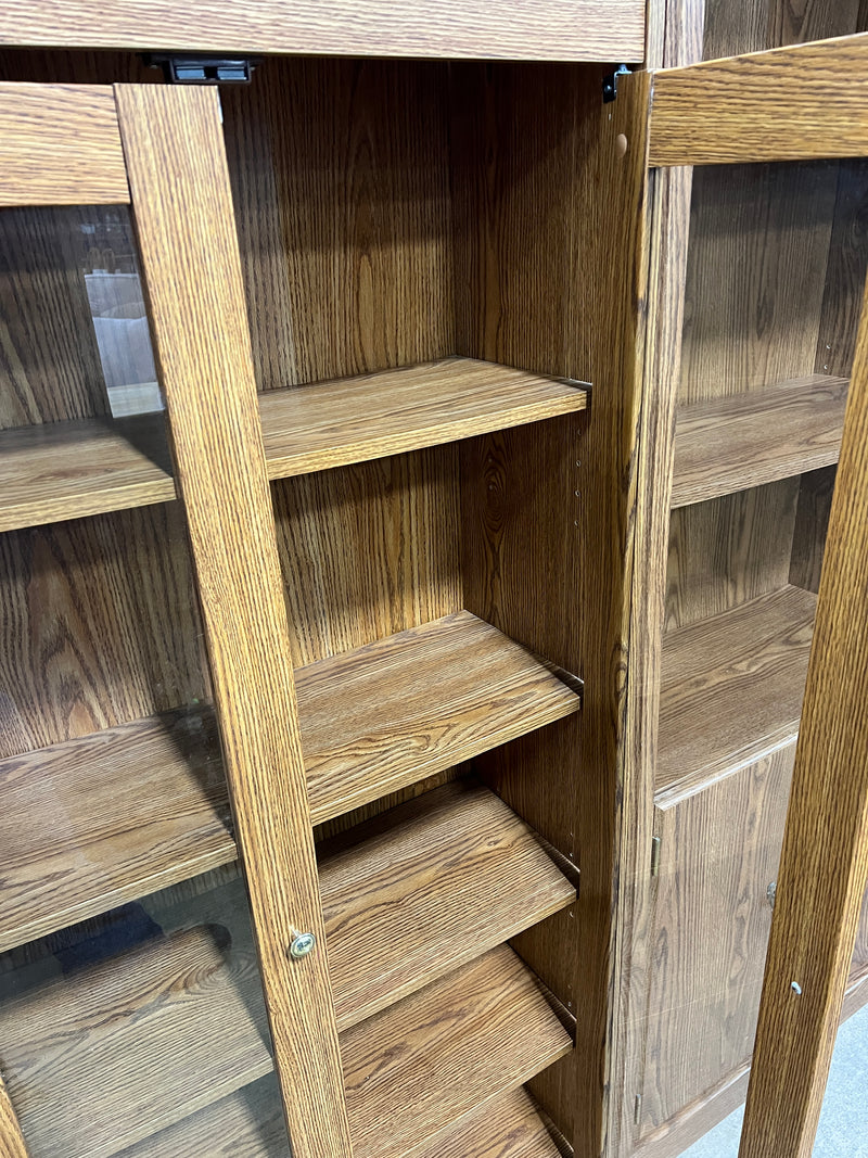 Traditional Brown Wood Glass Display Cabinet