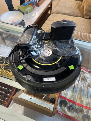 Roomba 650 Vacuum Cleaning Robot