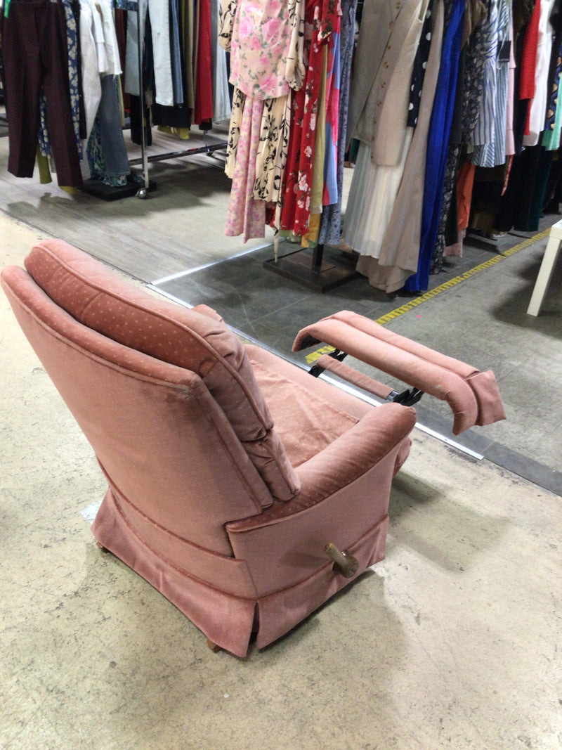 Pink Comfortable Recliner